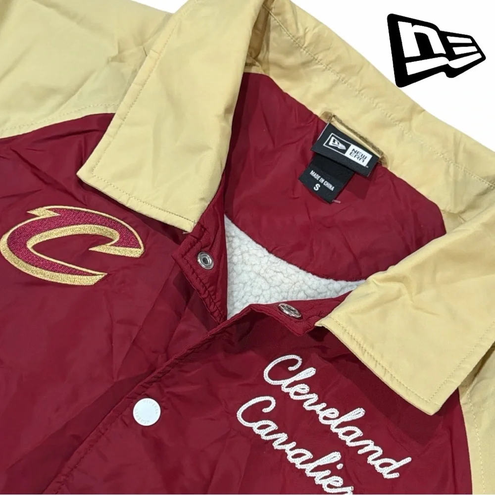 New Era Cleveland Cavaliers Bomber Jacket - Size S‎